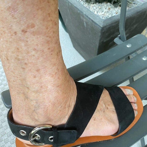 Celine black suede flat suede sandals, sz 39.5 - Picture 5 of 9